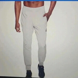REEBOK MENS DISTANCE WOVEN JOGGERS SIZE M